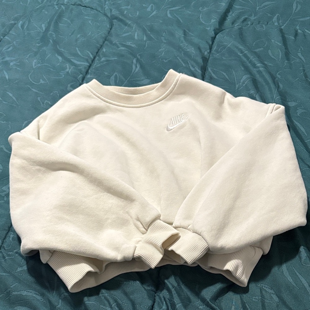 Nike Women's Off-White Sweatshirt